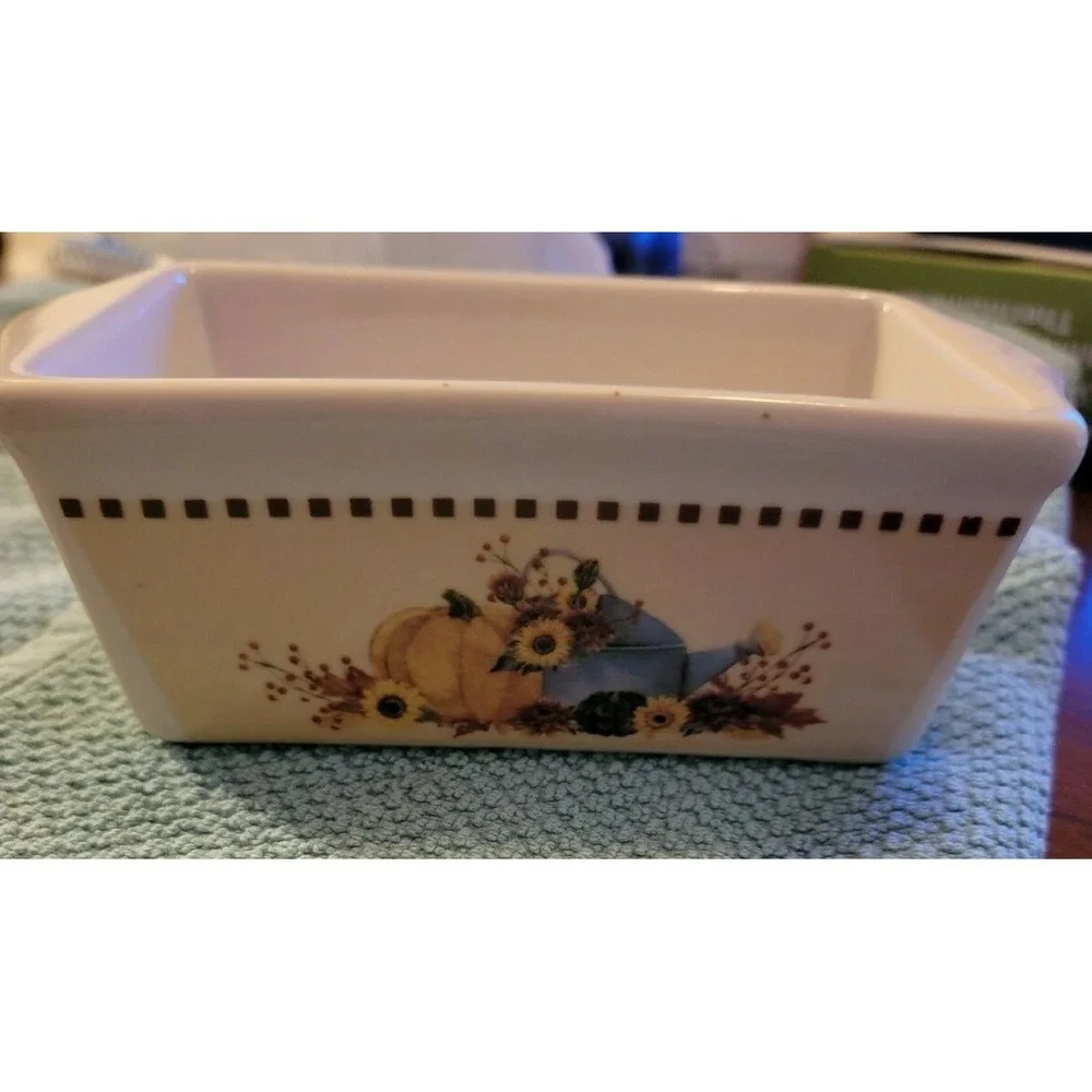 Nantucket Stoneware Fall Pumpkin Mini Loaf Pan